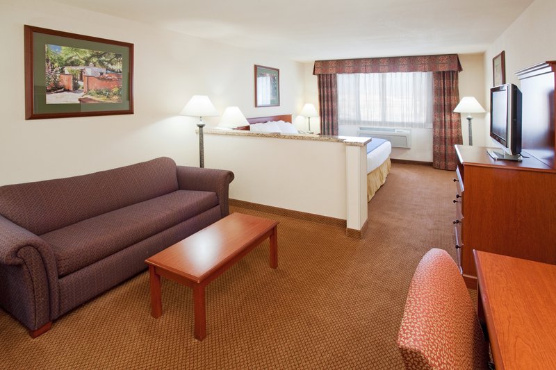 Holiday Inn Express & Suites FARMINGTON (BLOOMFIELD) - Farmington, NM