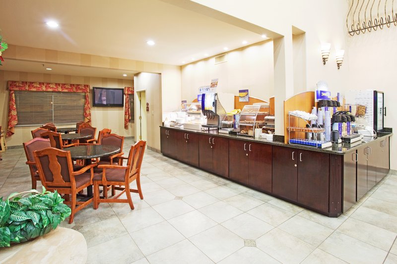 Holiday Inn Express & Suites FARMINGTON (BLOOMFIELD) - Farmington, NM