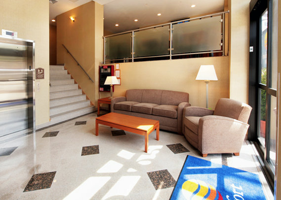 Comfort Inn - Bellerose, NY