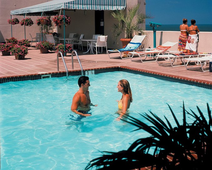 Beach Quarters Resort Rsrvtns - Virginia Beach, VA