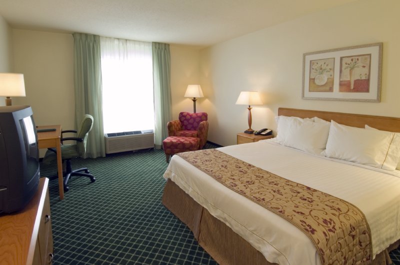 Fairfield Inn & Suites By Marriott Valparaiso - Valparaiso, IN