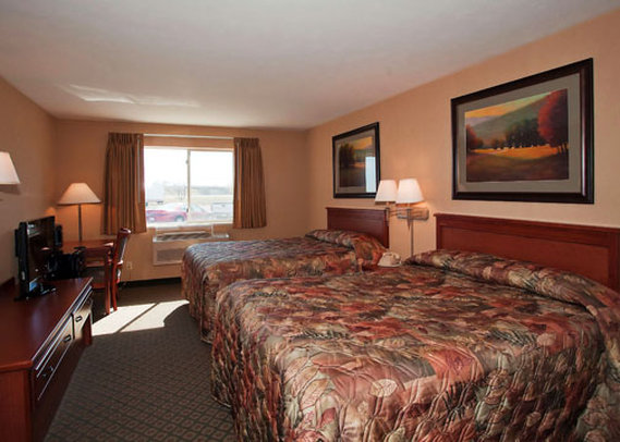 Rodeway Inn - Cozad, NE