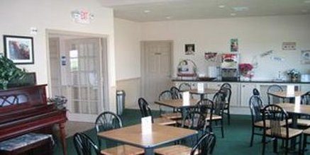 Lone Star Inn & Suites - Victoria, TX