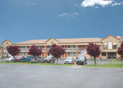 Econo Lodge - Bellmawr, NJ
