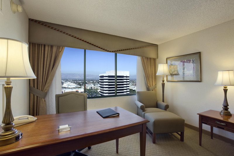 Hilton Woodland Hills/Los Angeles - Woodland Hills, CA