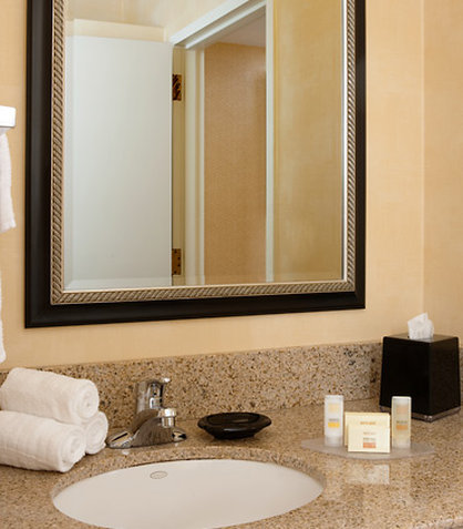 Courtyard By Marriott Irvine John Wayne Airport/Orange County - Irvine, CA