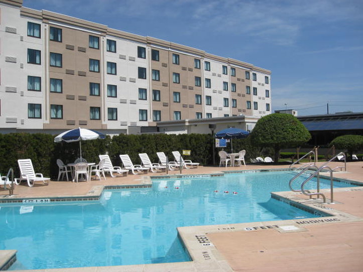 Holiday Inn HASBROUCK HEIGHTS-MEADOWLANDS - Hackensack, NJ