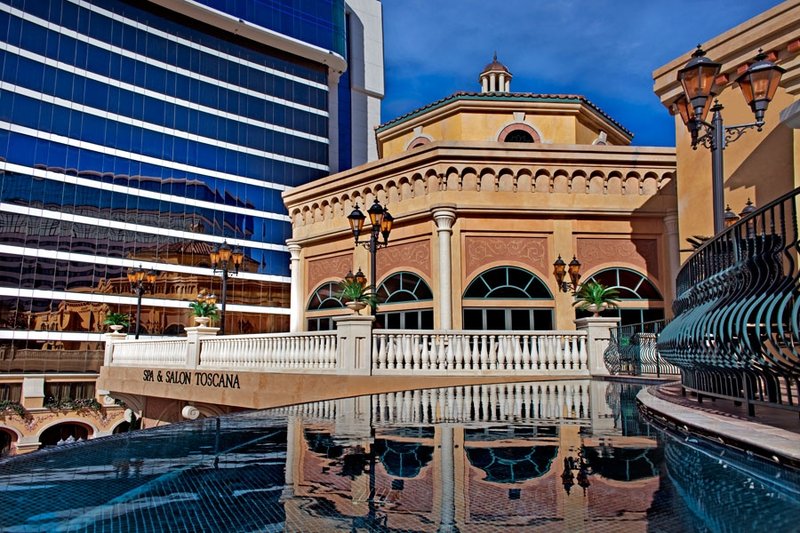 Peppermill Resort Spa Casino Featuring The Tuscany Tower - Reno, NV