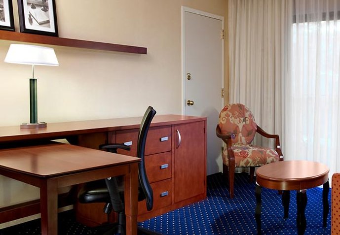Courtyard By Marriott Hartford Windsor - Windsor, CT