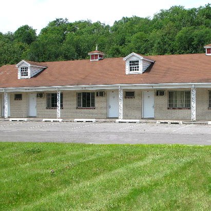 Relax Inn Altoona - Altoona, PA