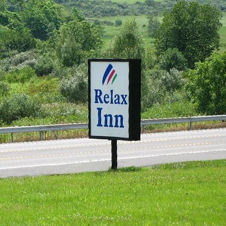 Relax Inn Altoona - Altoona, PA