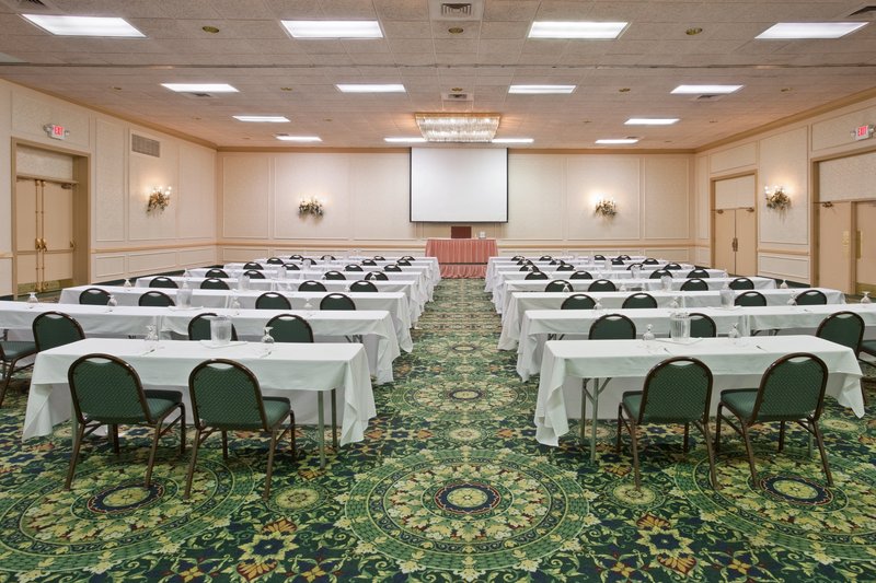 RESIDENCE INN - Westlake, OH