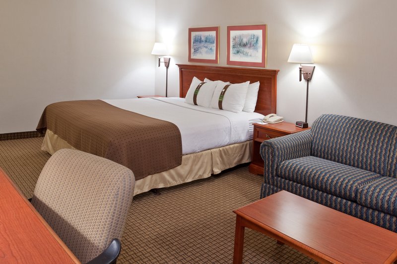 RESIDENCE INN - Westlake, OH