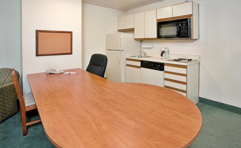 Candlewood Suites COLUMBIA - Columbia, MO