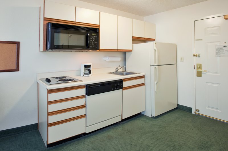 Candlewood Suites COLUMBIA - Columbia, MO