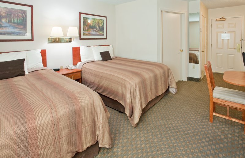 Candlewood Suites COLUMBIA - Columbia, MO