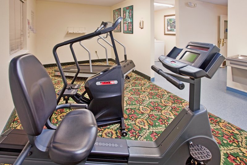 Candlewood Suites COLUMBIA - Columbia, MO