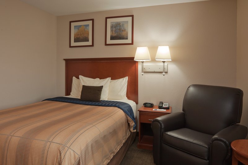 Candlewood Suites PERRYSBURG - Perrysburg, OH