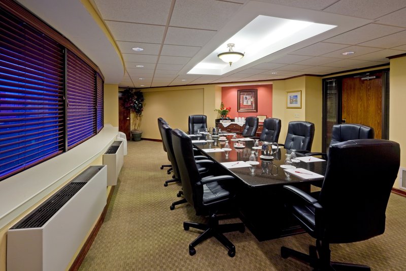 Crowne Plaza EDISON - Edison, NJ