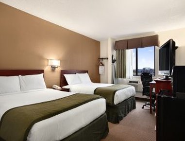 Baymont Inn & Suites Iowa City / Coralville - Coralville, IA