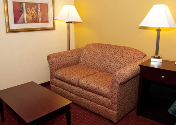 Holiday Inn Express-Dry Ridge - Dry Ridge, KY