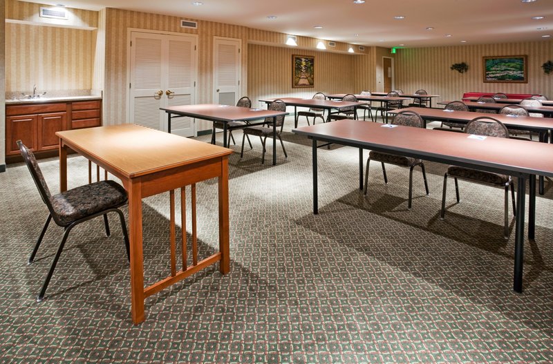 Staybridge Suites MIDDLETON/MADISON-WEST - Middleton, WI