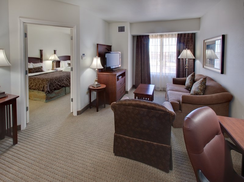 STAYBRIDGE SUITES - Rockford, IL