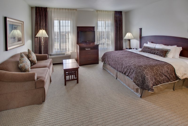 STAYBRIDGE SUITES - Rockford, IL