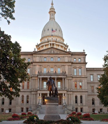 Fairfield Inn & Suites By Marriott Lansing West - Lansing, MI