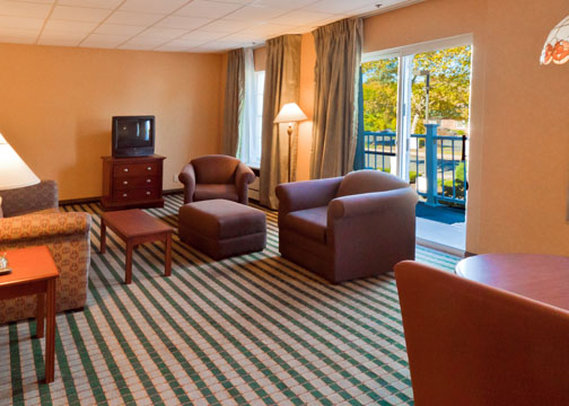 Clarion Hotel - The Palmer Inn - Princeton, NJ
