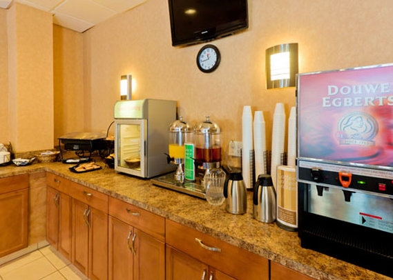 Clarion Hotel - The Palmer Inn - Princeton, NJ