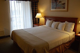 The Waverton Hotel - Elmhurst, IL