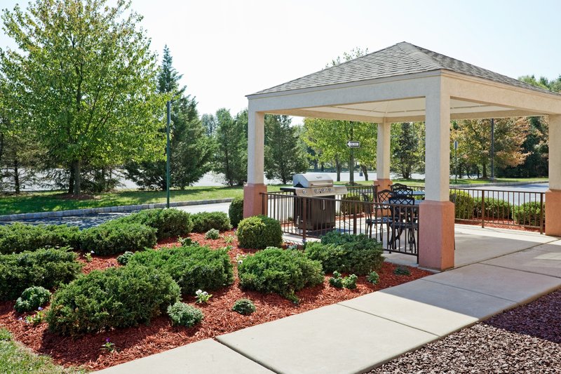Candlewood Suites SOMERSET - Somerset, NJ