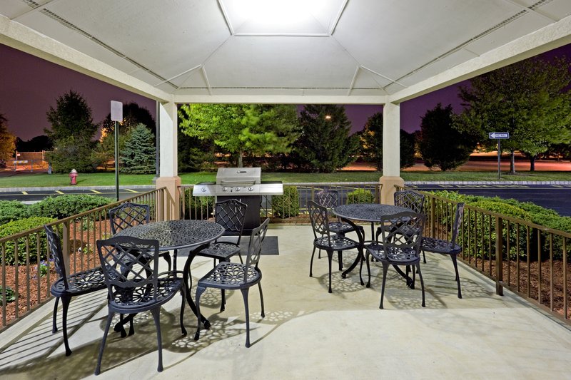 Candlewood Suites SOMERSET - Somerset, NJ
