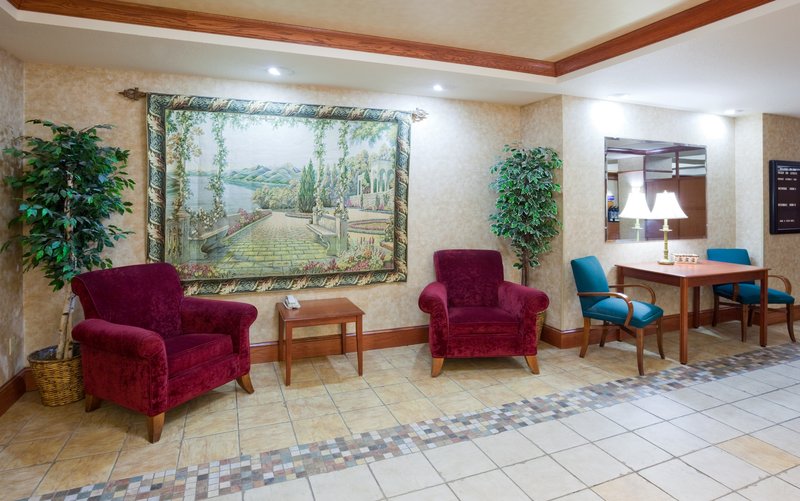 Holiday Inn Express Hotel & Suites MILWAUKEE-NEW BERLIN - New Berlin, WI