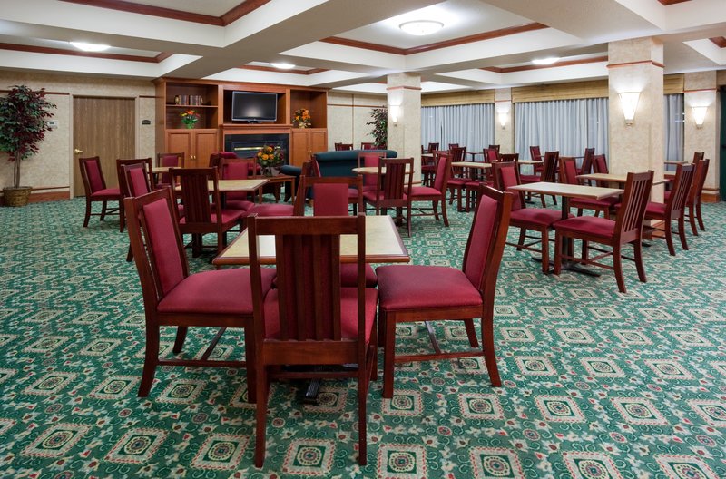 Holiday Inn Express Hotel & Suites MILWAUKEE-NEW BERLIN - New Berlin, WI