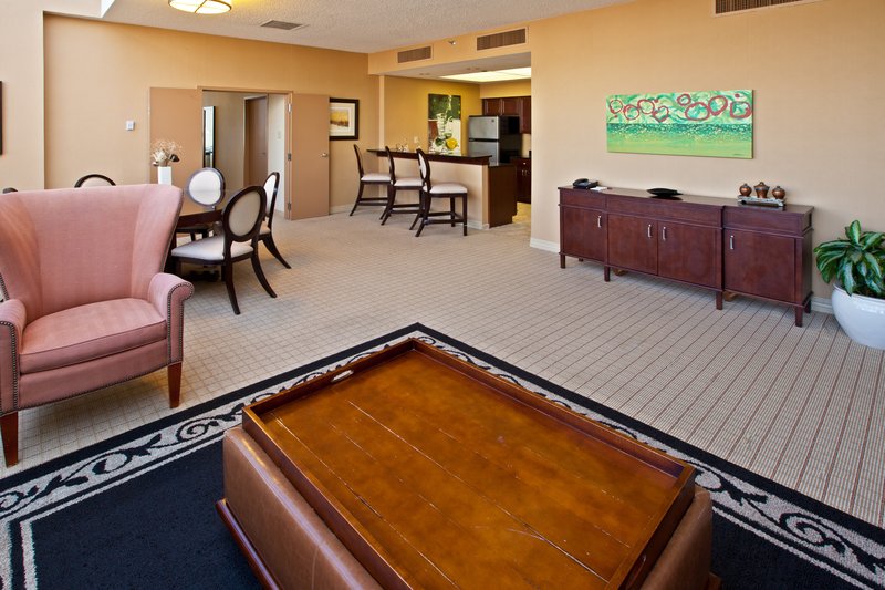 Crowne Plaza CINCINNATI NORTH - Cincinnati, OH