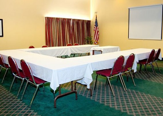 Holiday Inn Express-Dry Ridge - Dry Ridge, KY