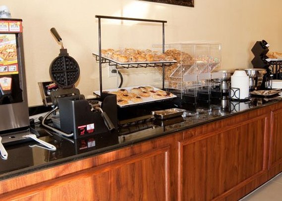 Holiday Inn Express-Dry Ridge - Dry Ridge, KY