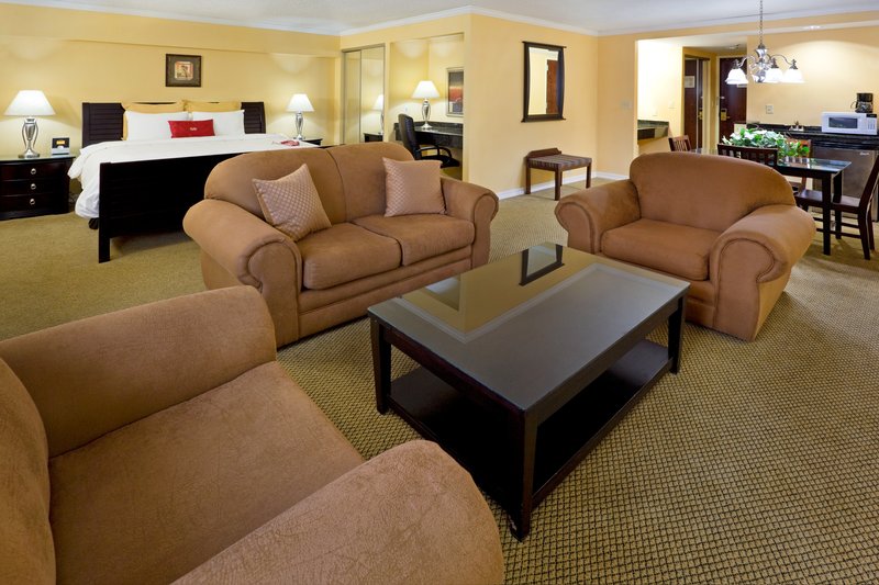 Crowne Plaza EDISON - Edison, NJ