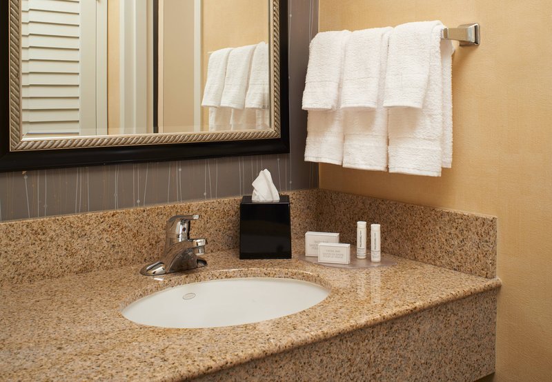 Courtyard By Marriott Detroit Warren - Warren, MI