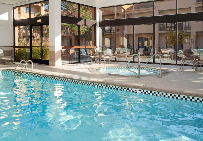 Courtyard By Marriott Detroit Warren - Warren, MI