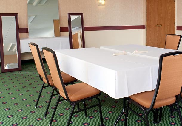 Courtyard By Marriott Detroit Warren - Warren, MI