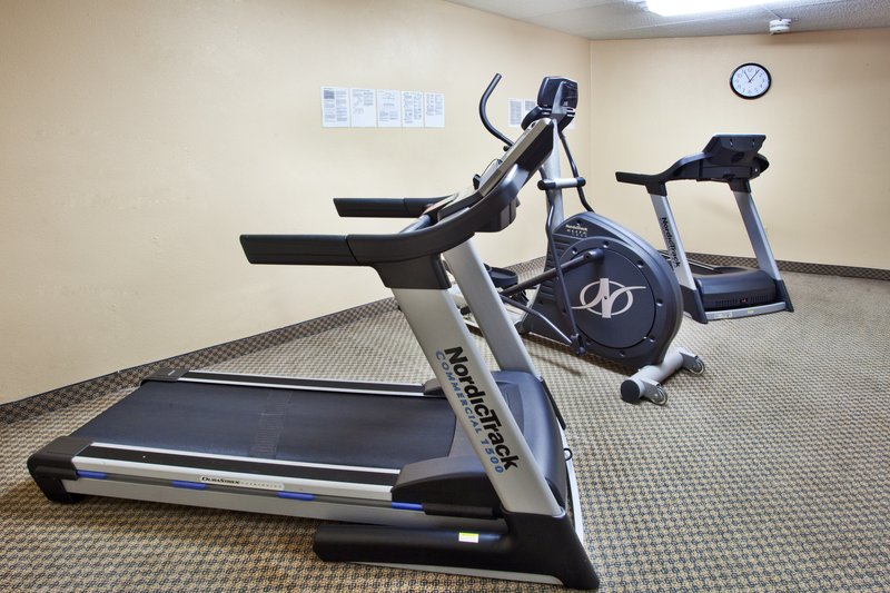 Holiday Inn Express MACON (I-75 & RIVERSIDE) - Macon, GA