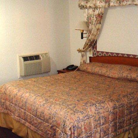 Wesley Inn & Suites - Middletown, CT