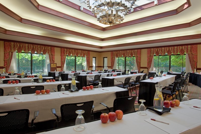 Crowne Plaza-Boston/Natick - Natick, MA