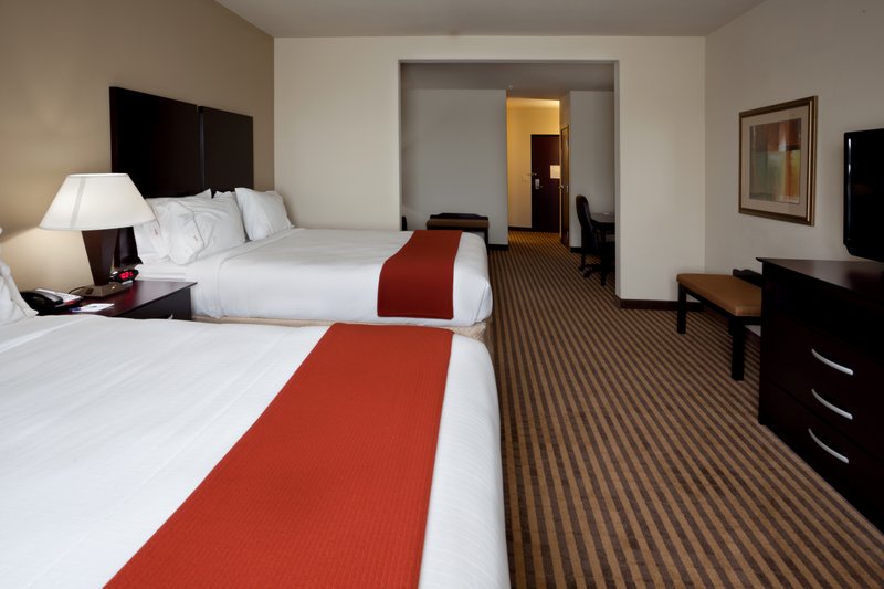 Holiday Inn Express - Tow, TX