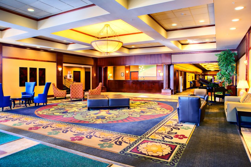 Holiday Inn - Fargo, ND