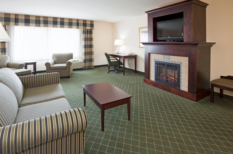 Holiday Inn CONFERENCE CTR MARSHFIELD - Marshfield, WI