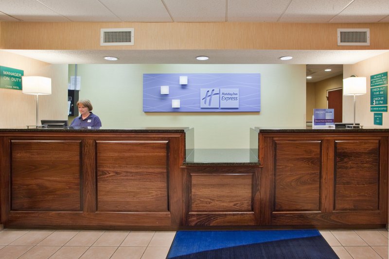 Holiday Inn Express COVINGTON - Covington, VA